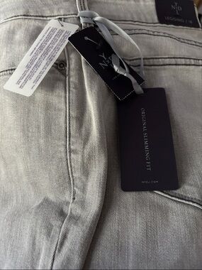 NYDJ NWT Light Gray Legging Jeans Slim Fit